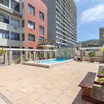 The Square 135- Studio With Free Parking, Pool & Gym Access